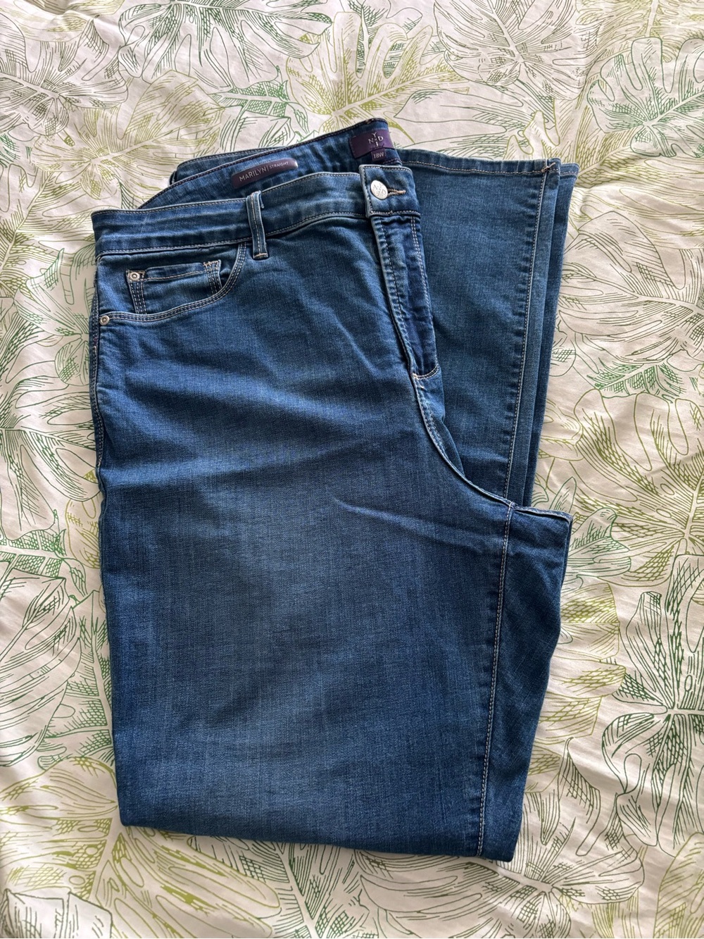 NYDJ Marilyn Straight Jeans 18W